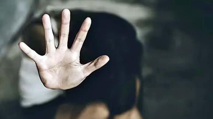 مظفرگڑھ : خانہ بدوش بچی سے اجتماعی زیادتی کی تصدیق، بچی نے ملزمان کو شناخت کرلیا