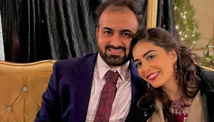 متنازع ٹوئٹ کا معاملہ: ایڈوکیٹ ایمان مزاری اور ان کے شوہر کے وارنٹ گرفتاری جاری