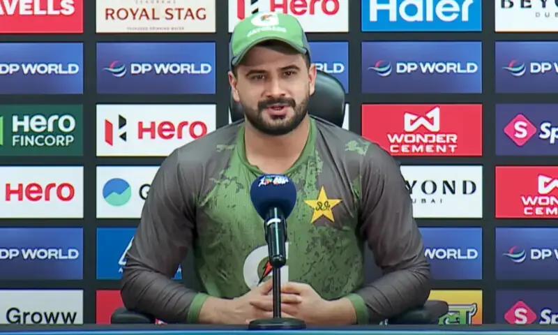 🇵🇰 صاحبزادہ فرحان کا عزم: ’بھارت سے فائنل میں دوبارہ مقابلہ ہو گا