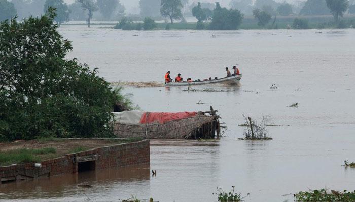 پاکپتن : دریائے ستلج سے زمینی کٹاؤ کا عمل جاری، ایک گاؤں مکمل دریا برد، دوسرے کے 50 گھر غائب