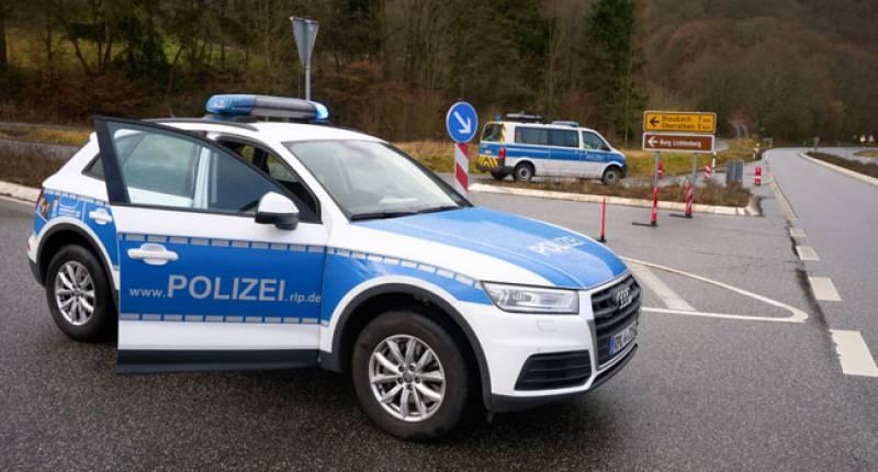 Two German police officers shot dead during traffic check