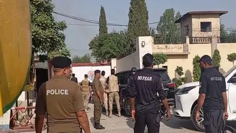 علی امین گنڈاپور کی اڈیالہ جیل میں بانی پی ٹی آئی سے 2 گھنٹے طویل ملاقات
