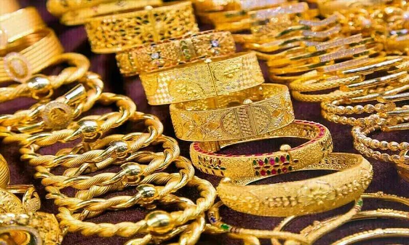 سونے کی فی تولہ قیمت میں اضافے کا سلسلہ جاری،قیمت 4 لاکھ 6 ہزار سے بھی بڑھ گئی
