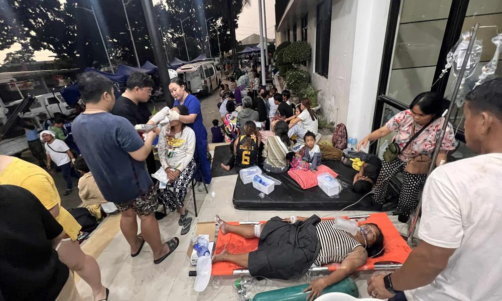 At least 26 killed, many injured as 6.9 earthquake hits Philippines