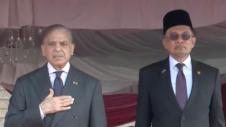 دورہ ملائیشیا ، وزیراعظم کے اعزاز میں باضابطہ استقبالیہ تقریب،گارڈ آف آنر پیش