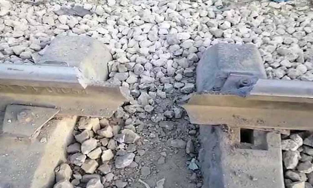 Blast on Naseerabad railway track before arrival of Jafar Express