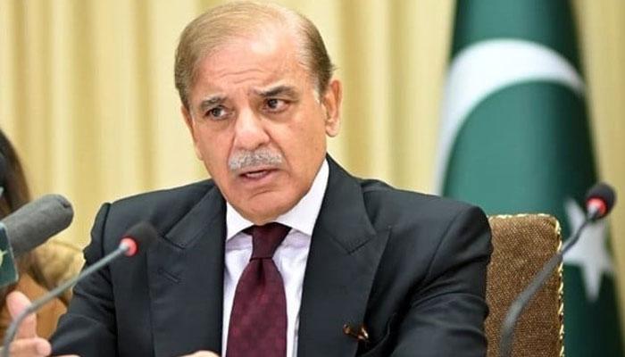 دہشت گردی کا فیصلہ کن خاتمہ نہ کیا تو ساری محنت ضائع ہو جائے گی: وزیراعظم