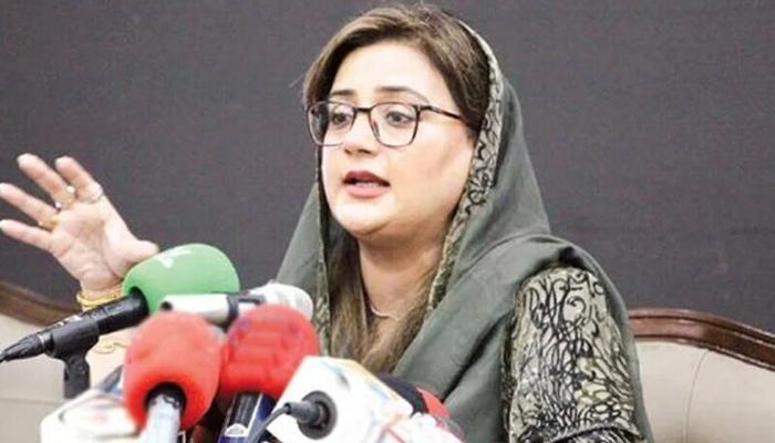 سابق وزیراعلیٰ سیاسی نہیں، گھریلو جھگڑے کی وجہ سے گئے  ، عظمیٰ بخاری