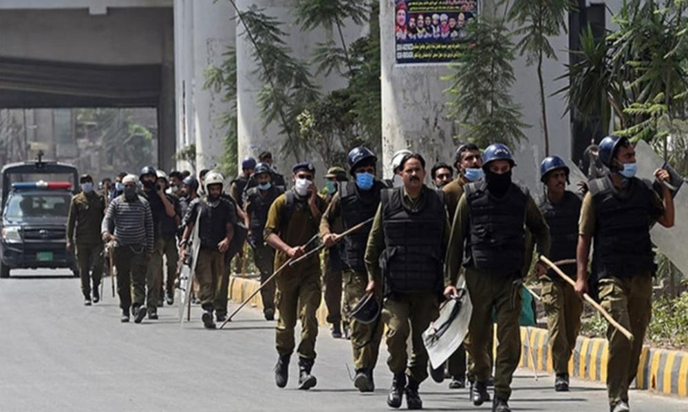 Crackdown against TLP continues, more than 600 arrested in Lahore
