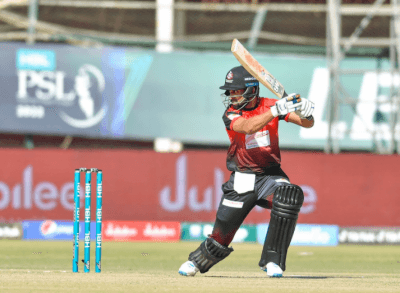 پی ایس ایل7:لاہور قلندرز کا زلمی کو جیت کیلئے 200 رنز کا ہدف