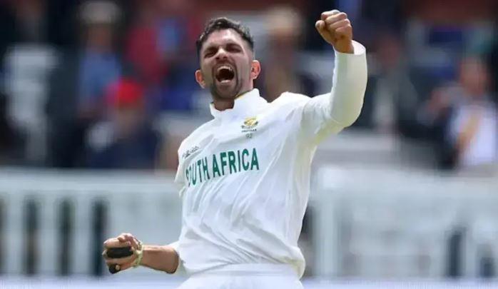 Maharaj takes seven as South Africa dismiss Pakistan for 333