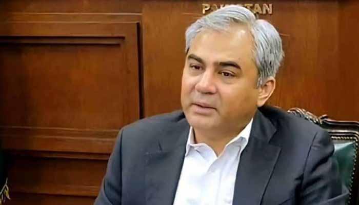 محسن نقوی کا خیبر پختونخو ا حکومت کی جانب سے واپس کی جانے والی گاڑیاں بلوچستان کو دینے کا اعلان