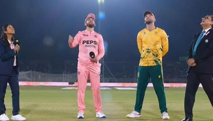 South Africa Crush Pakistan by 55 Runs in First T20 to Take Series Lead