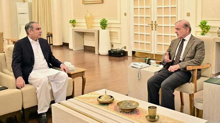 وزیراعظم  شہباز شریف سے محسن نقوی کی ملاقات، دورہ عمان اور ایران کے حوالے سے آگاہ کیا