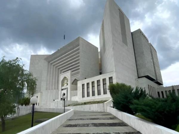 سپریم کورٹ کی بیسمنٹ کینٹین میں سلنڈر دھماکا، 4 افراد زخمی