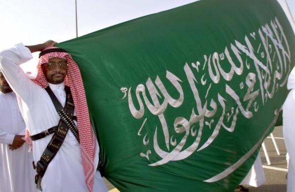 سعودی عرب اپنے ملک کا جھنڈا اور قومی ترانہ کے قانون  میں کیاتبدیلی کررہا ہے ؟