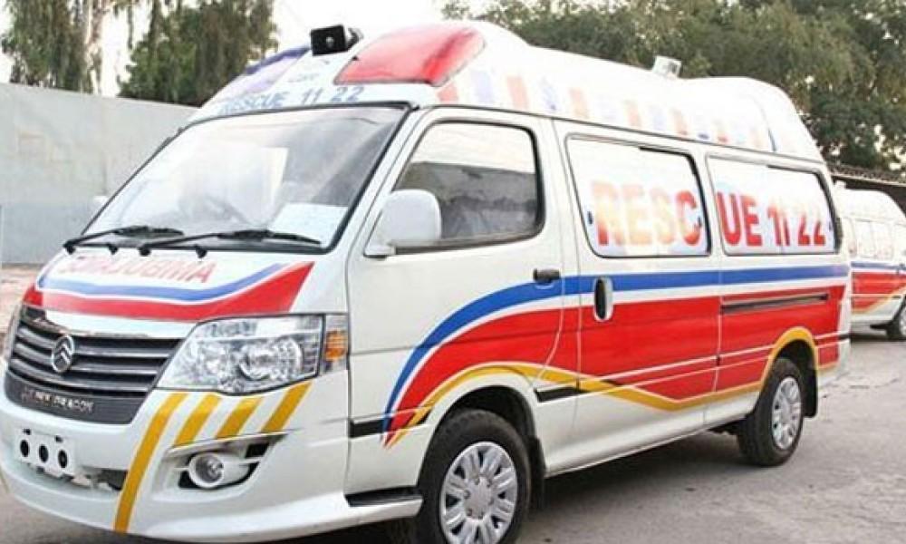 Three killed in auto-troller collision