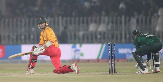 Pakistan beat Zimbabwe by five wickets in T20 Tri-Nation series
