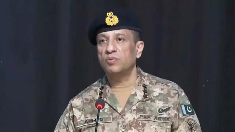 ڈی جی آئی ایس پی آرکا  قائداعظم یونیورسٹی اسلام آباد کادورہ،اساتذہ اور طلبہ کی جانب سے  بھرپور خیرمقدم