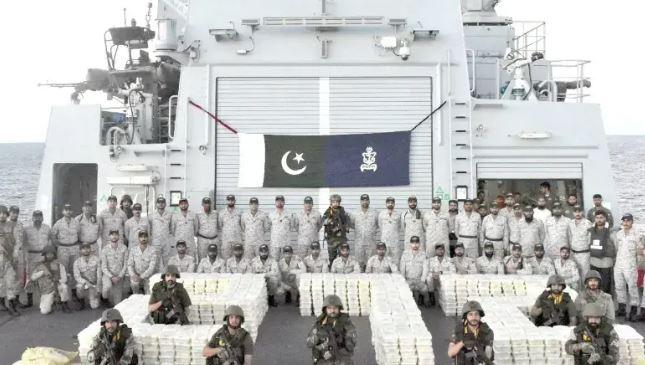 Pakistan Naved seizes narcotics worth billions in Arabian Sea