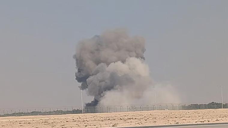 بھارت کو ایک اور سبکی کا سامنا،دبئی ائیر شو میں بھارتی فضائیہ کا طیارہ گر کر تباہ