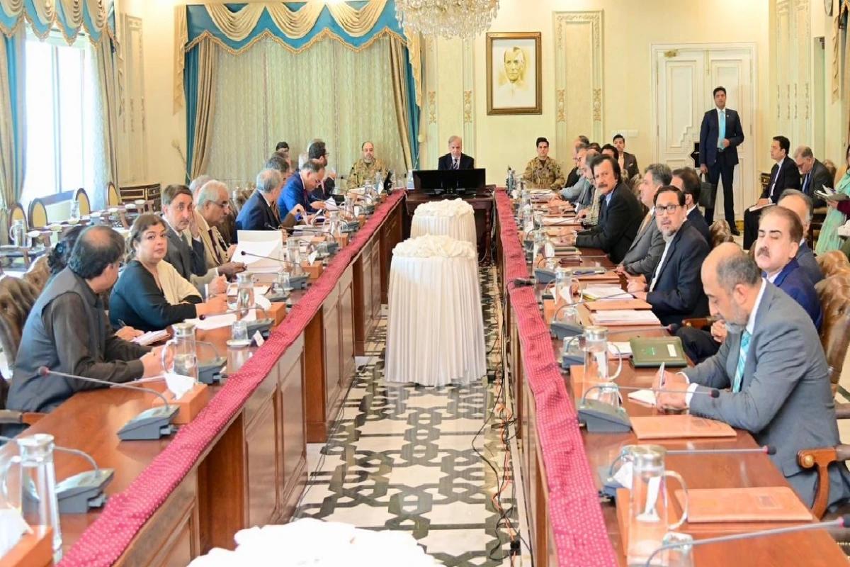 کاروبار میں آسانی اور سرمایہ کاری میں اضافے کیلئے اقدامات حکومت کی اولین ترجیح ہیں،وزیر اعظم