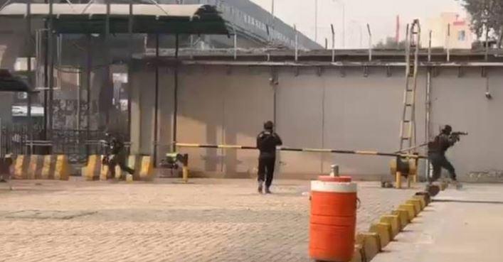 Three personnel martyred in suicide attack on FC headquarters in Peshawar