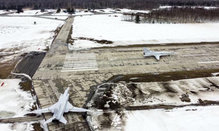 Russian bombers fly over Belarus as Ukraine tensions escalate