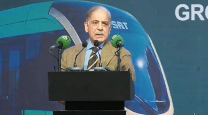 PM Shehbaz vows for relentless, united efforts for country's progress