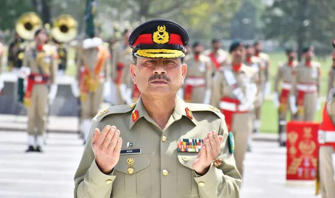Field Marshal Asim Munir receives guard of honour at GHQ