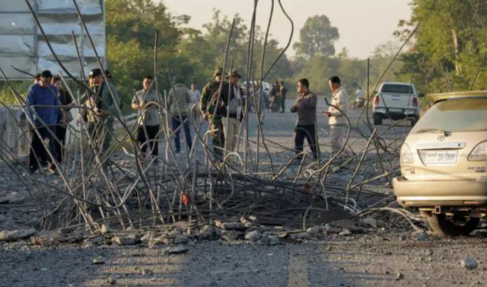 Thai border clashes displace over half a million in Cambodia