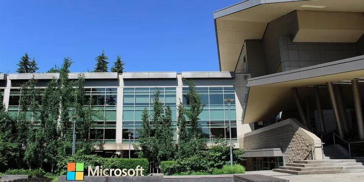 Microsoft received 35 billion suspicious emails