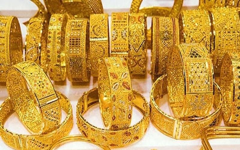 سونا مسلسل دوسرے روز  بھی ہزاروں روپے مہنگا، فی تو لہ کتنے کا ہو گیا؟