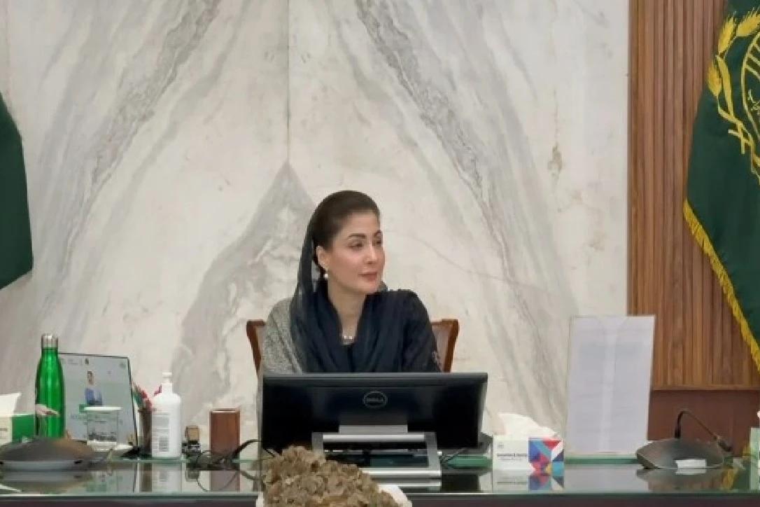 ملکی تاریخ میں پہلی مرتبہ وزراءکی اے آئی ٹریننگ ، وزیراعلیٰ مریم نواز نے خود لیڈ کیا