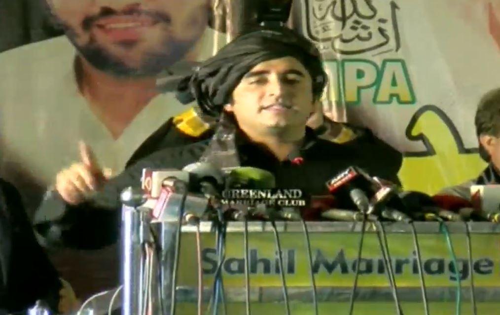 Dissolve assembly before long march, Bilawal advises PM Imran