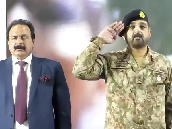 کور کمانڈر ملتان کی غازی یونیورسٹی،ڈی جی خان میڈیکل کالج اور میر چاکر  یونیورسٹی کے اساتذہ و طلبہ کیساتھ خصوصی نشست