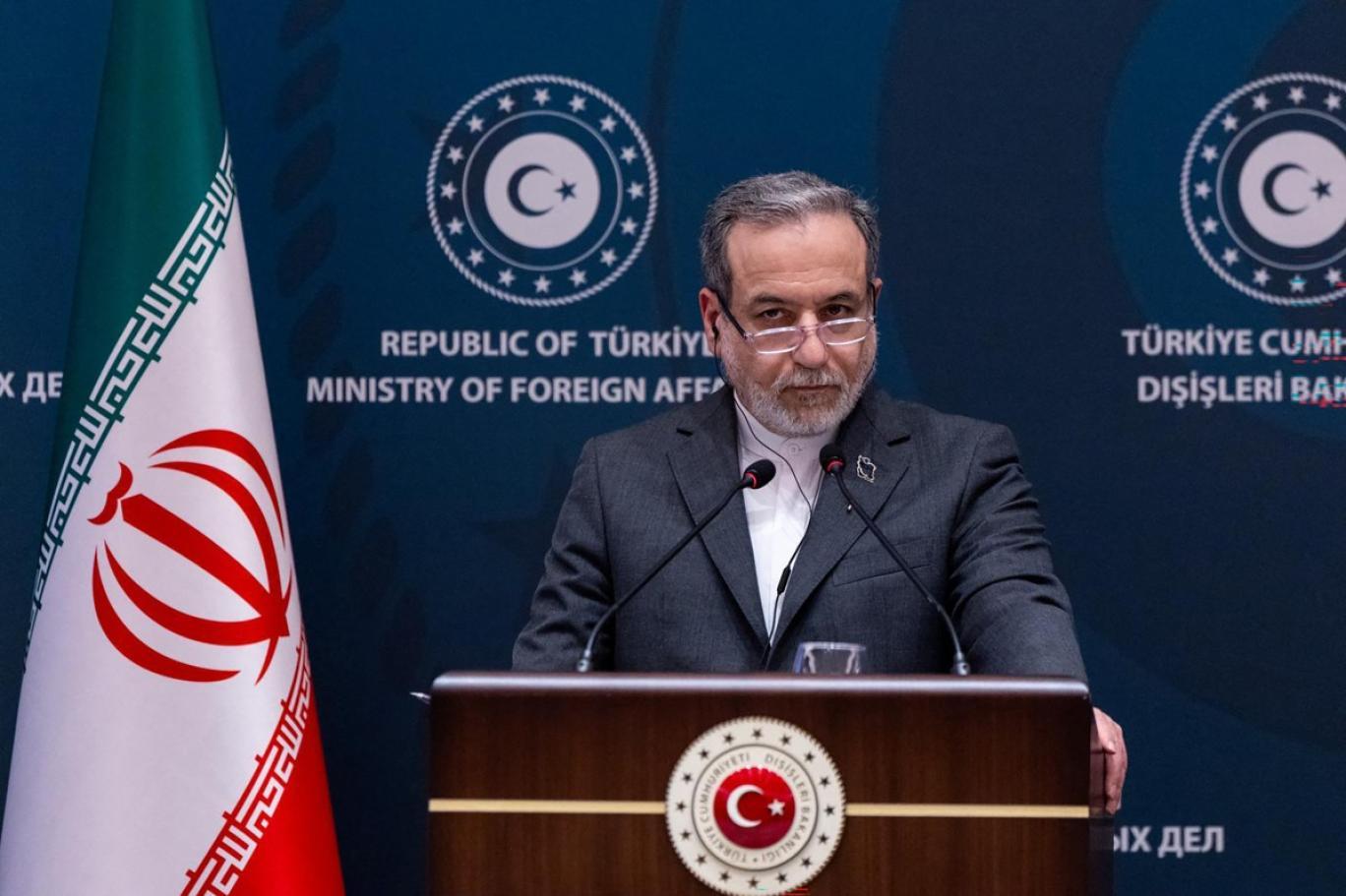 ایران کا دوٹوک پیغام:اگر حملہ ہوا تو خطے میں موجود امریکی اڈوں کو نشانہ بنائیں گے،عباس عراقچی