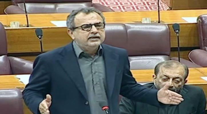 Pakistan to become 90pc clean energy country in terms of power generation by 2034, NA told