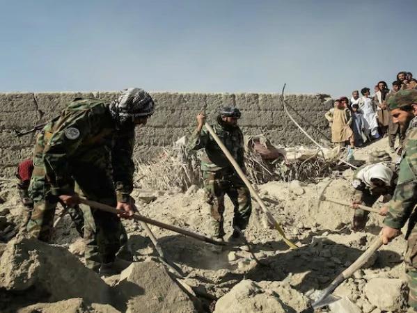 آپریشن ’غضب للحق‘: شمالی وزیرستان میں پاک فوج کی فضائی و زمینی کارروائیاں جاری، متعدد ٹھکانے تباہ