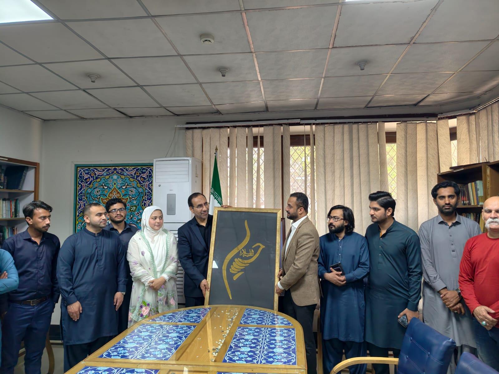 خیالِ نو کے وفد کا خانہ فرہنگ ایران کا دورہ، شہید آیت اللہ کے سانحۂ ارتحال پر تعزیت  کا اظہار