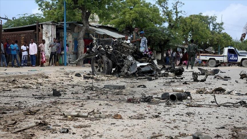 Six killed, 12 injured in Somalia restaurant blast  