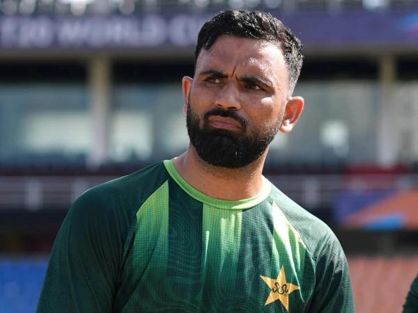 بال ٹیمپرنگ کا معاملہ: فخر زمان پر پی ایس ایل کے 2 میچز کی پابندی عائد