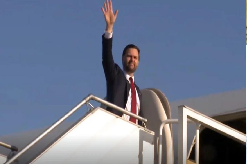 Pakistan to continue facilitating dialogue between Iran and the US: Ishaq Dar