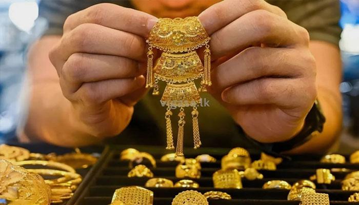 ایک دن کی کمی کے بعد سونا پھر مہنگا، فی تولہ کتنے کا ہو گیا؟