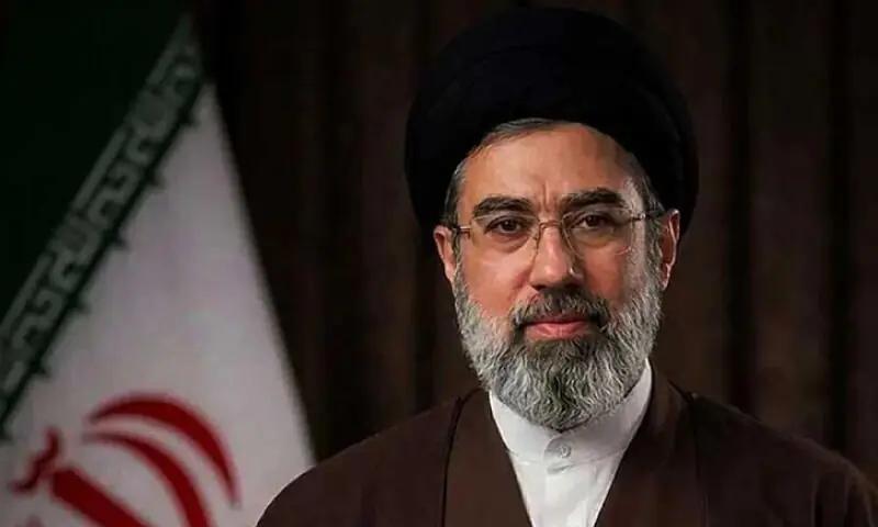  ایران کی بحریہ دشمنوں کونئی اور تلخ شکست دینے کے لیے مکمل تیار ہے،ایرانی سپریم لیڈر 