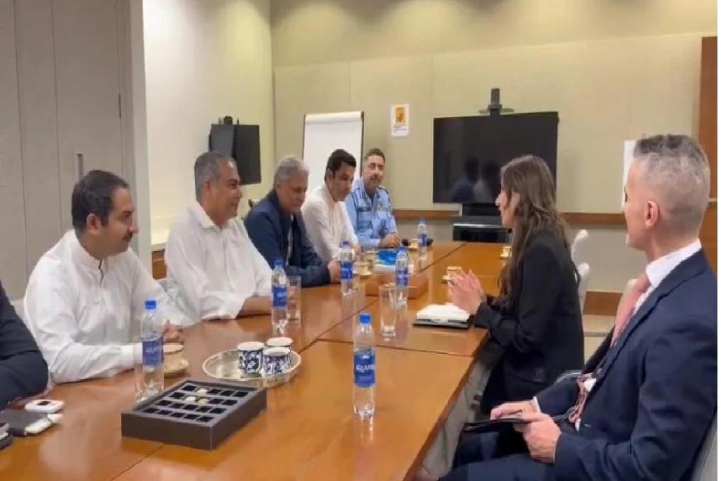  محسن نقوی کی امریکی سفیر نیٹلی بیکرسے ملاقات، پاک امریکہ تعلقات اور مذاکرات کے حوالے سے تبادلہ خیال