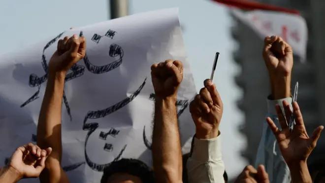 یوم آزادی صحافت: سچ اب جعلی کیوں لگنے لگا ہے؟