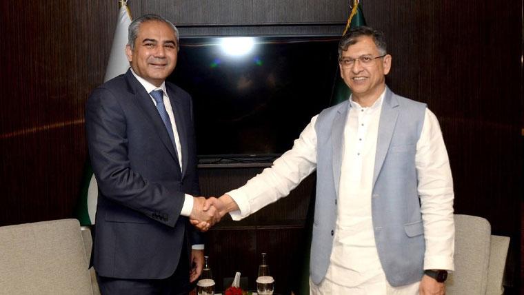 محسن نقوی کی بنگلہ دیشی وزیر داخلہ سے ملاقات، منشیات کی روک تھام کیلئے معاہدے پر دستخط