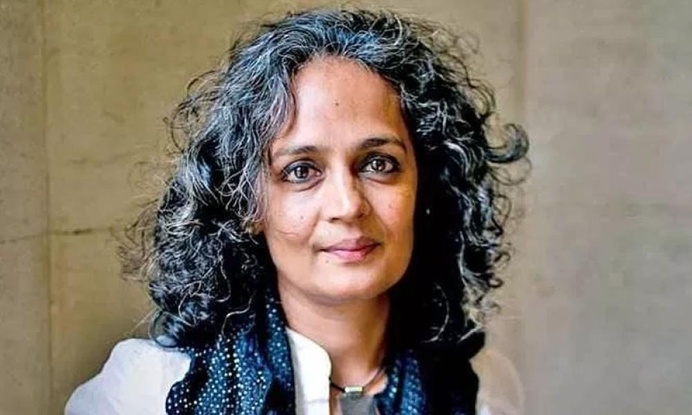 The way India treating Kashmir will eventually corrode and consume itself: Arundhati Roy