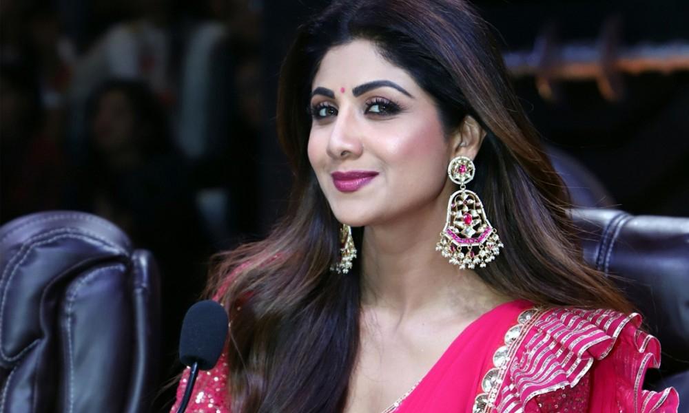 Indian Court issues summons to Shilpa Shetty, sister and mother